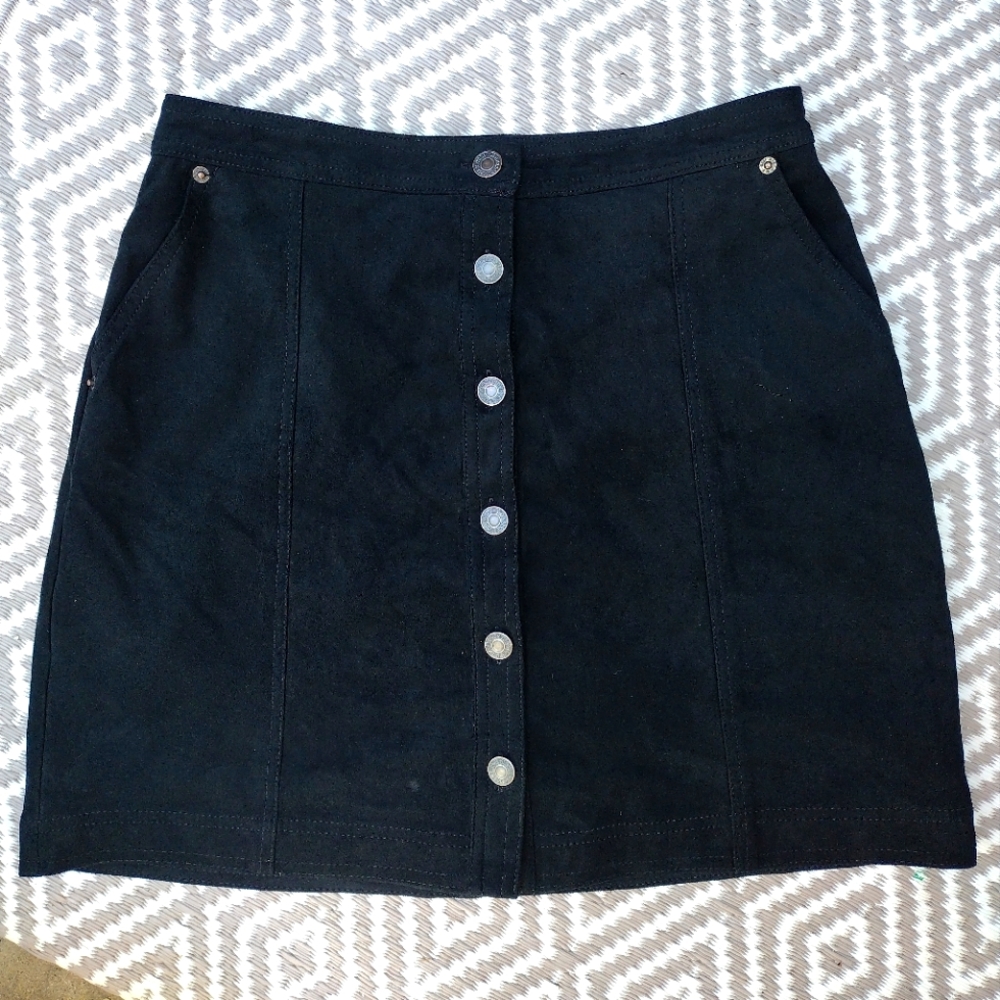 Abercrombie & Fitch Black Faux Suede Skirt